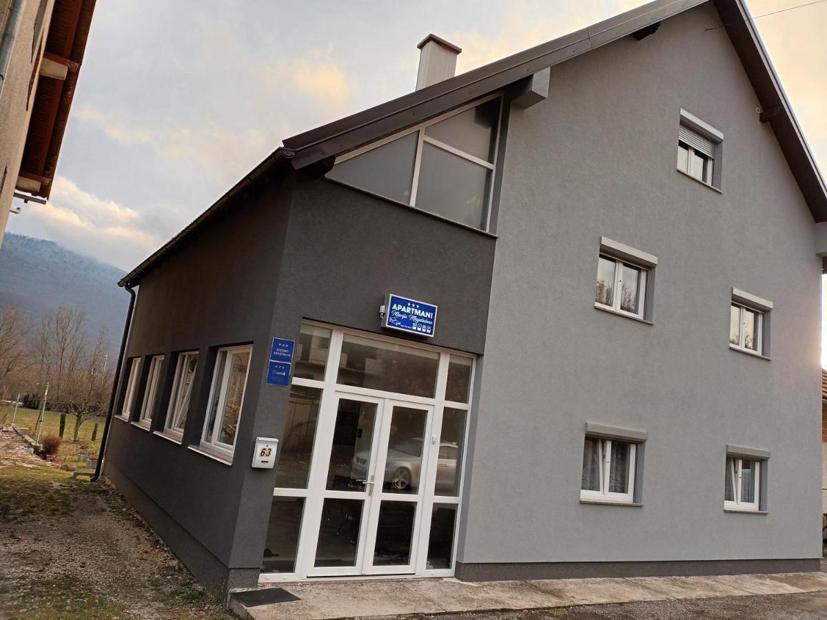 Apartmani Marijamagdalena Gračac Kültér fotó